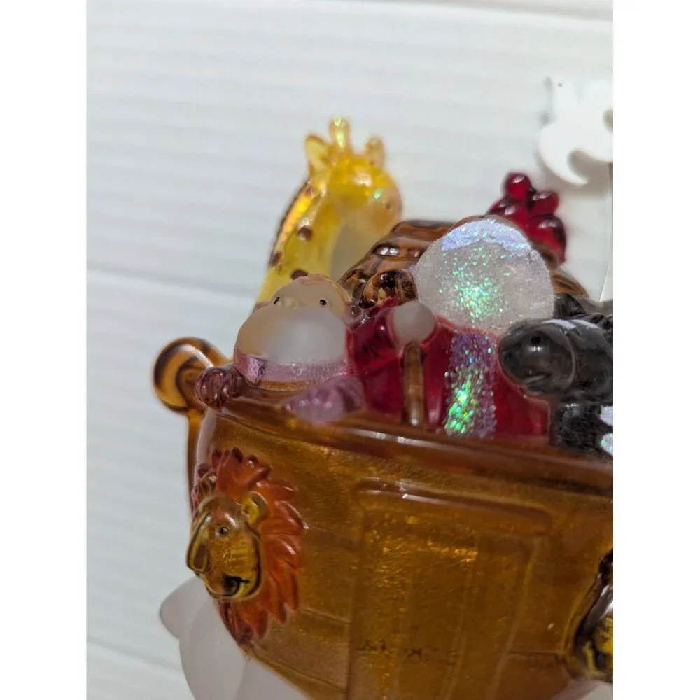 St. Nicholas Square plastic has